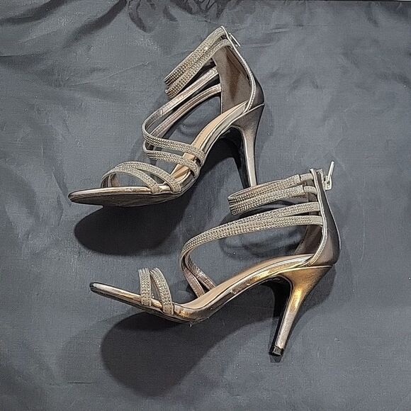 CHRISTIAN SIRIANO WOMEN'S PU ANKLE STRAP OPEN TOE RHINESTONE  HEELS SANDALS - Picture 10 of 14